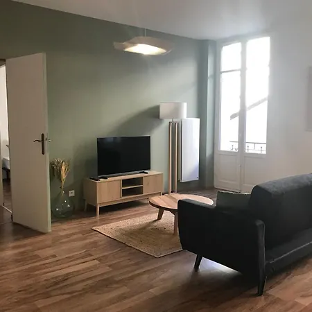 Le Clemenceau - Hyper Centre - Calme - Proche Thermes Appartement Vichy